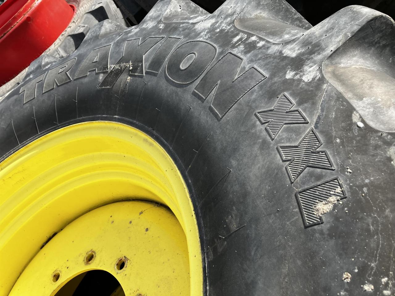 Vredestein 600/70R30 - Guma za Poljoprivredni strojevi: slika Vredestein 600/70R30 - Guma za Poljoprivredni strojevi Vredestein 600/70R30 - Guma za Poljoprivredni strojevi: slika Vredestein 600/70R30 - Guma za Poljoprivredni strojevi