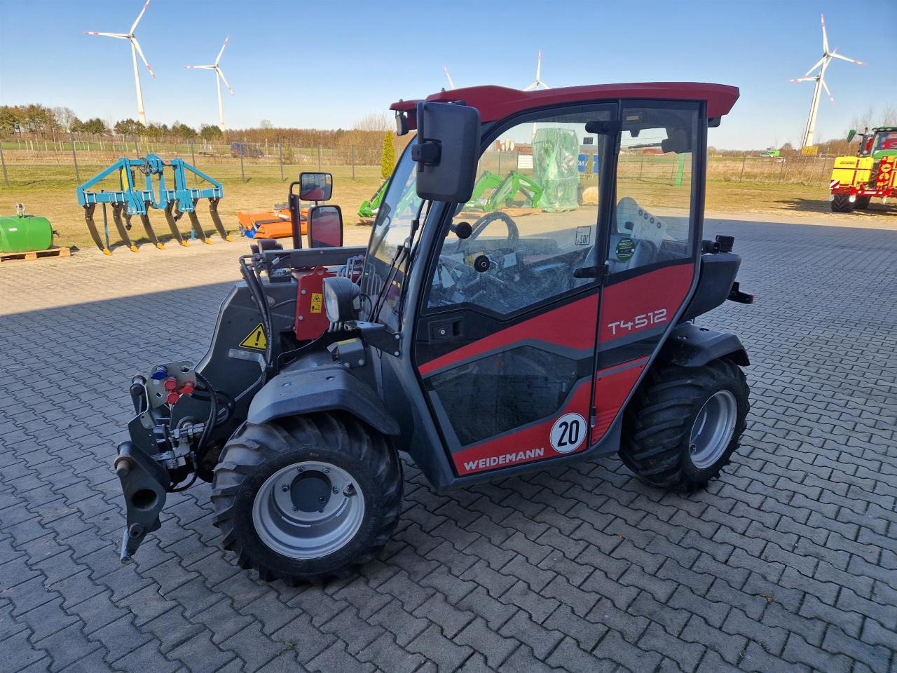 Weidemann T4512 - Teleskopski rukovatelj: slika Weidemann T4512 - Teleskopski rukovatelj Weidemann T4512 - Teleskopski rukovatelj: slika Weidemann T4512 - Teleskopski rukovatelj