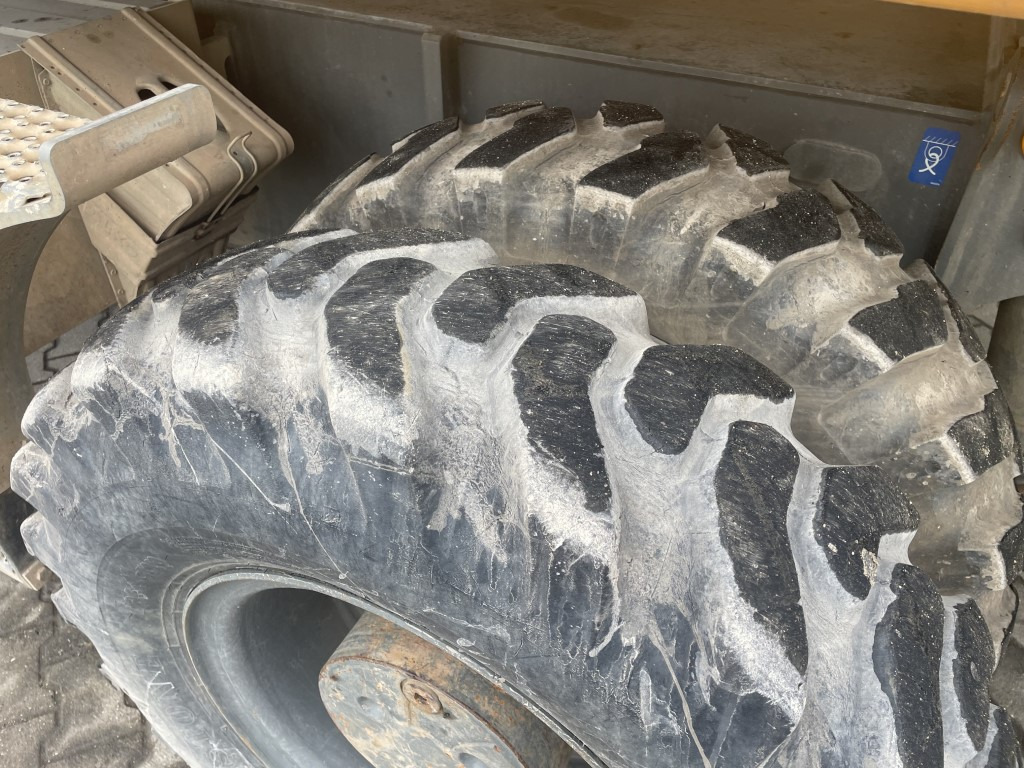 Bager na kotačima LIEBHERR A 918, Likufix SW 48: slika Bager na kotačima LIEBHERR A 918, Likufix SW 48