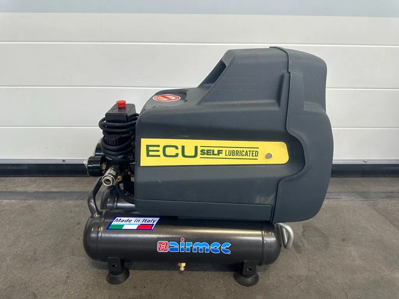 Airmec ECU XSS 228 Olievrije Zuigercompressor 2 PK 205 L / min 10 Bar New - Zračni kompresor: slika Airmec ECU XSS 228 Olievrije Zuigercompressor 2 PK 205 L / min 10 Bar New - Zračni kompresor Airmec ECU XSS 228 Olievrije Zuigercompressor 2 PK 205 L / min 10 Bar New - Zračni kompresor: slika Airmec ECU XSS 228 Olievrije Zuigercompressor 2 PK 205 L / min 10 Bar New - Zračni kompresor