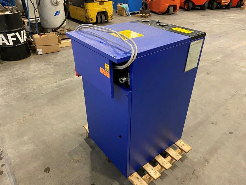 Airpress BA 900 5.5 kW 10 Bar 822 L / min Elektrische Zuigercompressor - Zračni kompresor: slika Airpress BA 900 5.5 kW 10 Bar 822 L / min Elektrische Zuigercompressor - Zračni kompresor Airpress BA 900 5.5 kW 10 Bar 822 L / min Elektrische Zuigercompressor - Zračni kompresor: slika Airpress BA 900 5.5 kW 10 Bar 822 L / min Elektrische Zuigercompressor - Zračni kompresor
