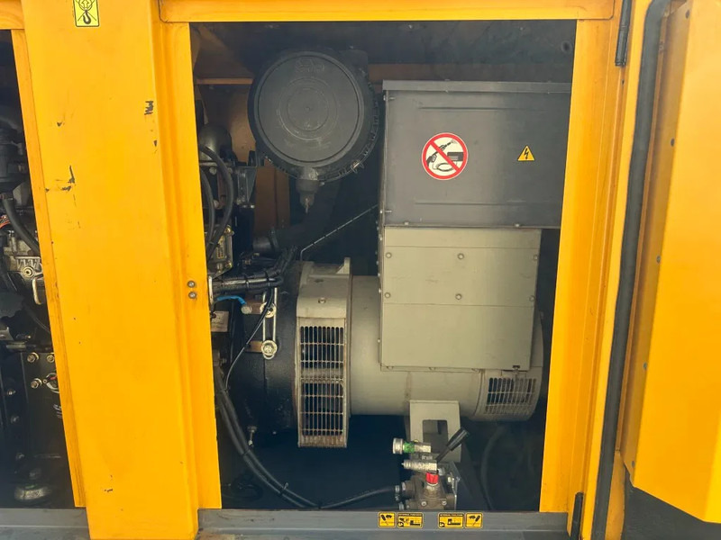 Generatorski set Atlas-Copco QAS 60 Perkins Leroy Somer 60 kVA Silent Rental generatorset: slika Generatorski set Atlas-Copco QAS 60 Perkins Leroy Somer 60 kVA Silent Rental generatorset