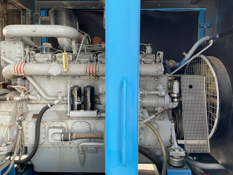 Baudouin 6P15 Leroy Somer 400 kVA Silent generatorset - Generatorski set: slika Baudouin 6P15 Leroy Somer 400 kVA Silent generatorset - Generatorski set Baudouin 6P15 Leroy Somer 400 kVA Silent generatorset - Generatorski set: slika Baudouin 6P15 Leroy Somer 400 kVA Silent generatorset - Generatorski set