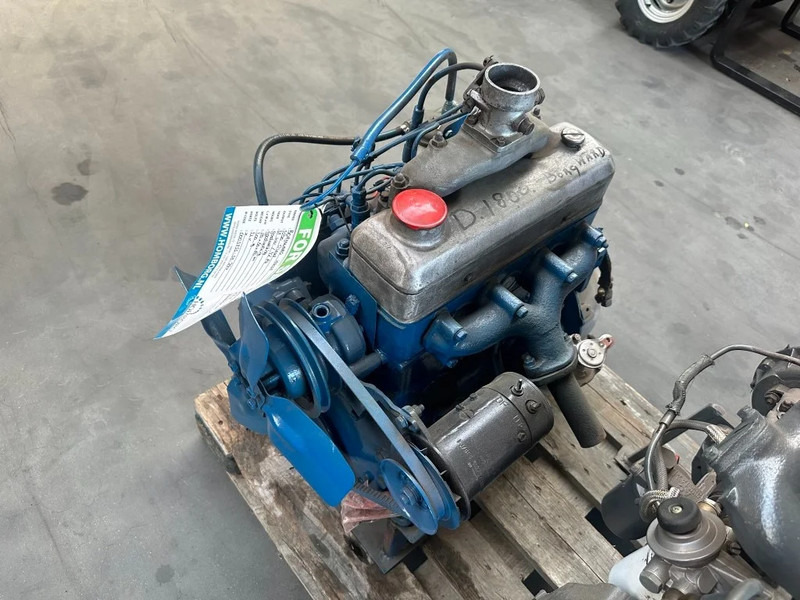Motor za Automobil Borgward D 1800 Diesel 31 kW / 42 PK Diesel Engine Motor 4 cilinder: slika Motor za Automobil Borgward D 1800 Diesel 31 kW / 42 PK Diesel Engine Motor 4 cilinder