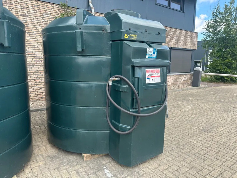 Carbery Kiwa dubbelwandig met mangat Dieseltank 5700 liter met 230 V pompset New ! Overstock - Brodski kontejner: slika Carbery Kiwa dubbelwandig met mangat Dieseltank 5700 liter met 230 V pompset New ! Overstock - Brodski kontejner Carbery Kiwa dubbelwandig met mangat Dieseltank 5700 liter met 230 V pompset New ! Overstock - Brodski kontejner: slika Carbery Kiwa dubbelwandig met mangat Dieseltank 5700 liter met 230 V pompset New ! Overstock - Brodski kontejner
