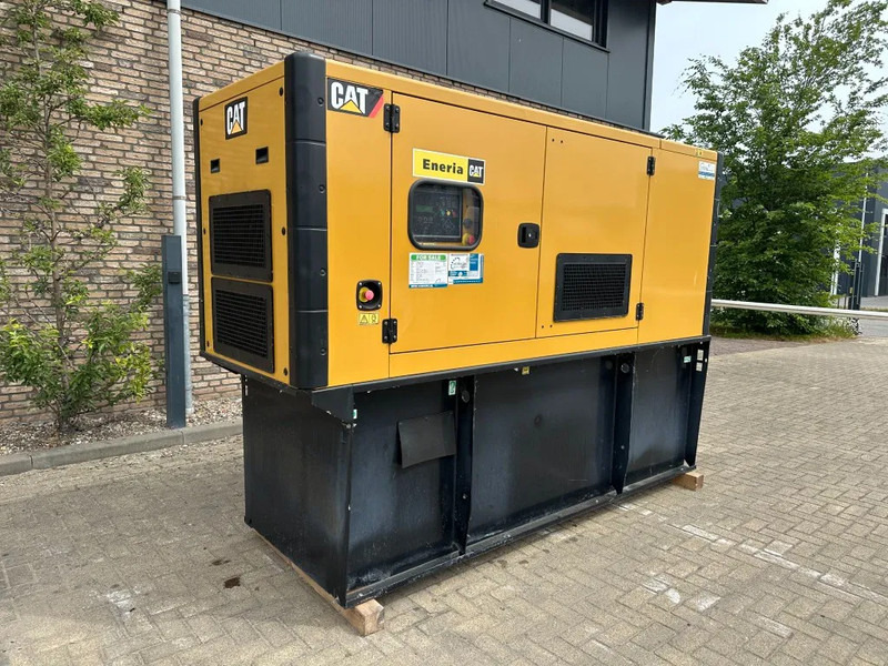 Caterpillar DE110E2 110 kVA Silent generatorset as New ! 121 hours XXL tank - Generatorski set: slika Caterpillar DE110E2 110 kVA Silent generatorset as New ! 121 hours XXL tank - Generatorski set Caterpillar DE110E2 110 kVA Silent generatorset as New ! 121 hours XXL tank - Generatorski set: slika Caterpillar DE110E2 110 kVA Silent generatorset as New ! 121 hours XXL tank - Generatorski set