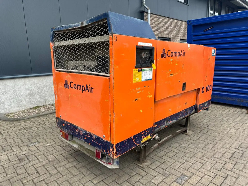 Compair C100 Mercedes OM 364 A 10.5 m3 / min 77 kW 7 Bar Silent Diesel Compressor - Zračni kompresor: slika Compair C100 Mercedes OM 364 A 10.5 m3 / min 77 kW 7 Bar Silent Diesel Compressor - Zračni kompresor Compair C100 Mercedes OM 364 A 10.5 m3 / min 77 kW 7 Bar Silent Diesel Compressor - Zračni kompresor: slika Compair C100 Mercedes OM 364 A 10.5 m3 / min 77 kW 7 Bar Silent Diesel Compressor - Zračni kompresor
