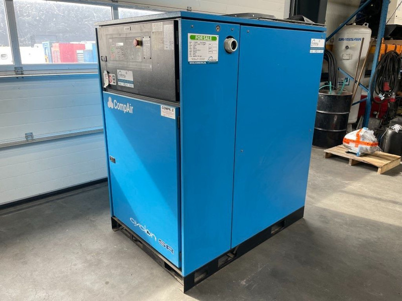 Compair Cyclon 345 SR, 58 kW Hz-geregeld, 7900 L/min. 13 Bar schroefcompressor - Zračni kompresor: slika Compair Cyclon 345 SR, 58 kW Hz-geregeld, 7900 L/min. 13 Bar schroefcompressor - Zračni kompresor Compair Cyclon 345 SR, 58 kW Hz-geregeld, 7900 L/min. 13 Bar schroefcompressor - Zračni kompresor: slika Compair Cyclon 345 SR, 58 kW Hz-geregeld, 7900 L/min. 13 Bar schroefcompressor - Zračni kompresor