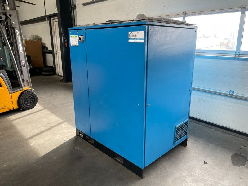 Compair Cyclon 345 SR, 58 kW Hz-geregeld, 7900 L/min. 13 Bar schroefcompressor - Zračni kompresor: slika Compair Cyclon 345 SR, 58 kW Hz-geregeld, 7900 L/min. 13 Bar schroefcompressor - Zračni kompresor Compair Cyclon 345 SR, 58 kW Hz-geregeld, 7900 L/min. 13 Bar schroefcompressor - Zračni kompresor: slika Compair Cyclon 345 SR, 58 kW Hz-geregeld, 7900 L/min. 13 Bar schroefcompressor - Zračni kompresor