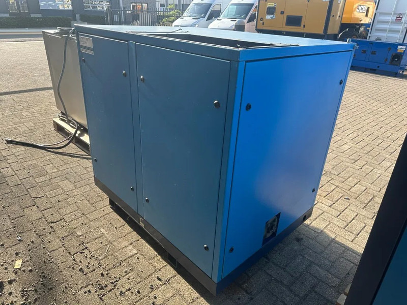 Zračni kompresor Compair L30 Elektrische Schroefcompressor 30 kW 4.88 m3 / min 7.5 Bar: slika Zračni kompresor Compair L30 Elektrische Schroefcompressor 30 kW 4.88 m3 / min 7.5 Bar