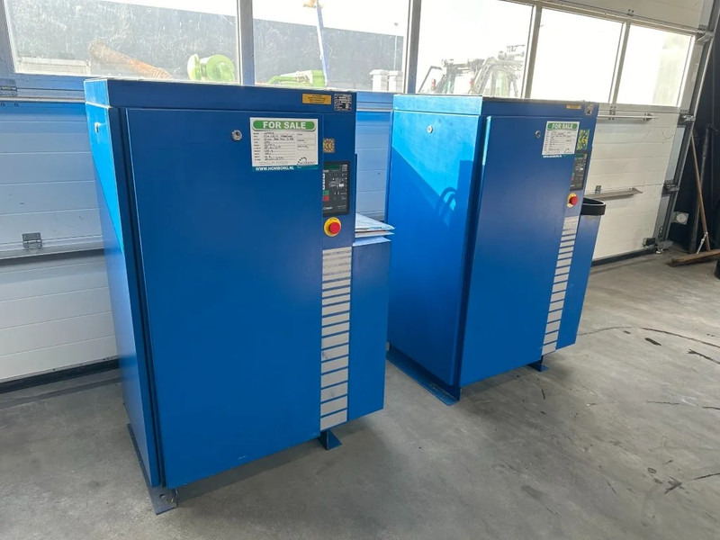 Compair MSK-G22 Elektrische Schroefcompressor 22 kW 3000 L / min 10 Bar - Zračni kompresor: slika Compair MSK-G22 Elektrische Schroefcompressor 22 kW 3000 L / min 10 Bar - Zračni kompresor Compair MSK-G22 Elektrische Schroefcompressor 22 kW 3000 L / min 10 Bar - Zračni kompresor: slika Compair MSK-G22 Elektrische Schroefcompressor 22 kW 3000 L / min 10 Bar - Zračni kompresor