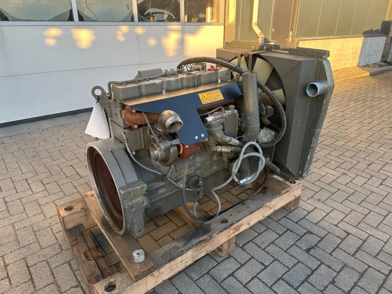 Cummins C300-20 Diesel Engine 300 PK / HP 6 cylinder Diesel motor - Motor za Oprema za rukovanje materijalima: slika Cummins C300-20 Diesel Engine 300 PK / HP 6 cylinder Diesel motor - Motor za Oprema za rukovanje materijalima Cummins C300-20 Diesel Engine 300 PK / HP 6 cylinder Diesel motor - Motor za Oprema za rukovanje materijalima: slika Cummins C300-20 Diesel Engine 300 PK / HP 6 cylinder Diesel motor - Motor za Oprema za rukovanje materijalima