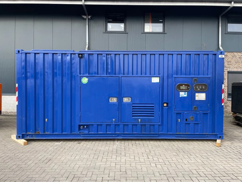 Cummins QSK45-G4 Stamford 1600 kVA 20FT container genset - Generatorski set: slika Cummins QSK45-G4 Stamford 1600 kVA 20FT container genset - Generatorski set Cummins QSK45-G4 Stamford 1600 kVA 20FT container genset - Generatorski set: slika Cummins QSK45-G4 Stamford 1600 kVA 20FT container genset - Generatorski set