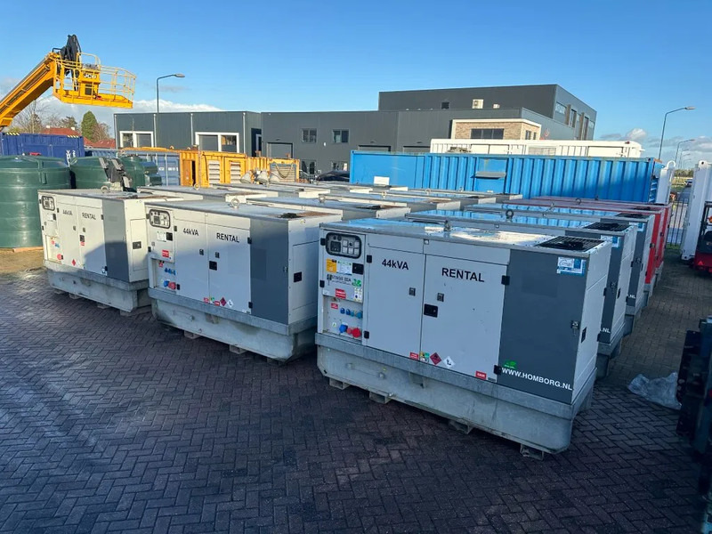 Europower EPUS44TDE Kubota Leroy Somer 44 kVA Supersilent Rental generatorset - Generatorski set: slika Europower EPUS44TDE Kubota Leroy Somer 44 kVA Supersilent Rental generatorset - Generatorski set Europower EPUS44TDE Kubota Leroy Somer 44 kVA Supersilent Rental generatorset - Generatorski set: slika Europower EPUS44TDE Kubota Leroy Somer 44 kVA Supersilent Rental generatorset - Generatorski set