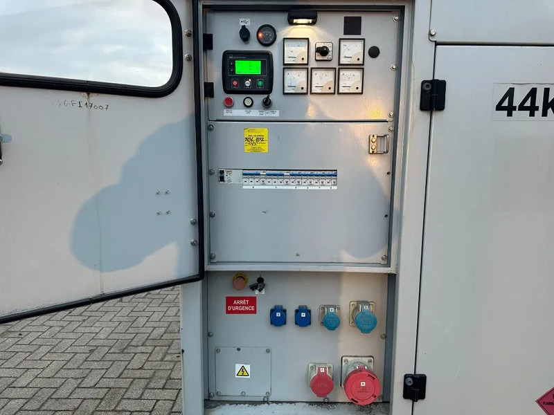 Europower EPUS44TDE Kubota Leroy Somer 44 kVA Supersilent Rental generatorset - Generatorski set: slika Europower EPUS44TDE Kubota Leroy Somer 44 kVA Supersilent Rental generatorset - Generatorski set Europower EPUS44TDE Kubota Leroy Somer 44 kVA Supersilent Rental generatorset - Generatorski set: slika Europower EPUS44TDE Kubota Leroy Somer 44 kVA Supersilent Rental generatorset - Generatorski set