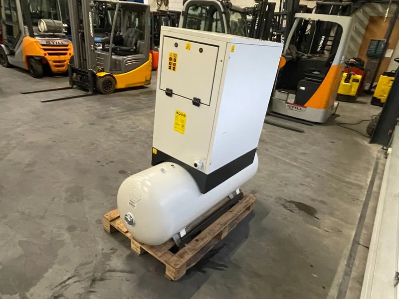 Fiac New Silver 10 / 270 Silent 7.5 kW 860 L / min 10 bar Elektrische Schroefcompressor met ketel - Zračni kompresor: slika Fiac New Silver 10 / 270 Silent 7.5 kW 860 L / min 10 bar Elektrische Schroefcompressor met ketel - Zračni kompresor Fiac New Silver 10 / 270 Silent 7.5 kW 860 L / min 10 bar Elektrische Schroefcompressor met ketel - Zračni kompresor: slika Fiac New Silver 10 / 270 Silent 7.5 kW 860 L / min 10 bar Elektrische Schroefcompressor met ketel - Zračni kompresor