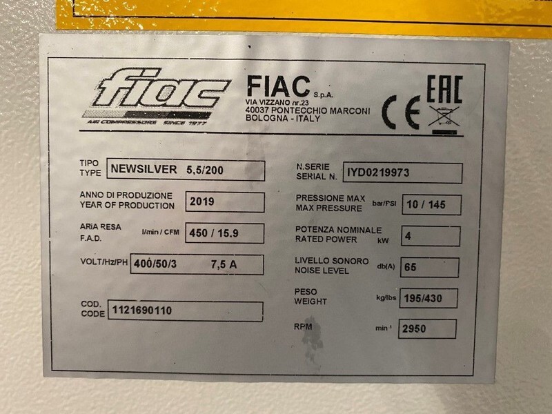Fiac NewSilver 5.5 / 200 Silent 4 kW 450 L / min 10 Bar Elektrische Schroefcompressor met ketel - Zračni kompresor: slika Fiac NewSilver 5.5 / 200 Silent 4 kW 450 L / min 10 Bar Elektrische Schroefcompressor met ketel - Zračni kompresor Fiac NewSilver 5.5 / 200 Silent 4 kW 450 L / min 10 Bar Elektrische Schroefcompressor met ketel - Zračni kompresor: slika Fiac NewSilver 5.5 / 200 Silent 4 kW 450 L / min 10 Bar Elektrische Schroefcompressor met ketel - Zračni kompresor