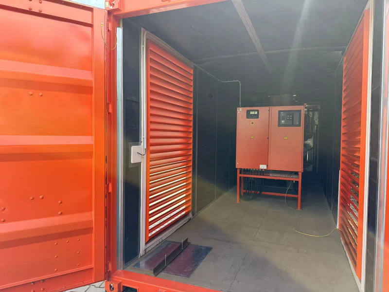 Grupel Baudouin 2200 kVA Silent generatorset in 40 ft container Overstock New ! - Generatorski set: slika Grupel Baudouin 2200 kVA Silent generatorset in 40 ft container Overstock New ! - Generatorski set Grupel Baudouin 2200 kVA Silent generatorset in 40 ft container Overstock New ! - Generatorski set: slika Grupel Baudouin 2200 kVA Silent generatorset in 40 ft container Overstock New ! - Generatorski set