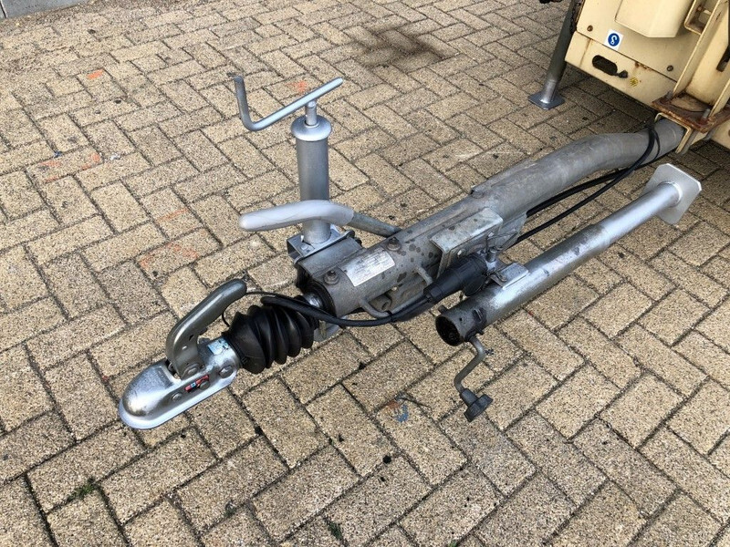 Rasvjetni stup Ingersoll Rand Kubota LT6K 9 meter light tower generator: slika Rasvjetni stup Ingersoll Rand Kubota LT6K 9 meter light tower generator