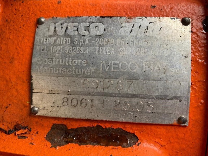 Iveco 8061 I 25.05 waterpomp set 144 m3 / h 12 Bar mobiele Beregening pompset - Pumpa za vodu: slika Iveco 8061 I 25.05 waterpomp set 144 m3 / h 12 Bar mobiele Beregening pompset - Pumpa za vodu Iveco 8061 I 25.05 waterpomp set 144 m3 / h 12 Bar mobiele Beregening pompset - Pumpa za vodu: slika Iveco 8061 I 25.05 waterpomp set 144 m3 / h 12 Bar mobiele Beregening pompset - Pumpa za vodu