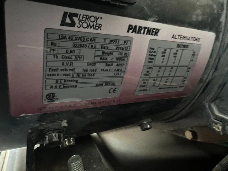 Generatorski set Iveco FPT F32 AM1A Leroy Somer 32 KVA Silent generatorset 660 hours !: slika Generatorski set Iveco FPT F32 AM1A Leroy Somer 32 KVA Silent generatorset 660 hours !