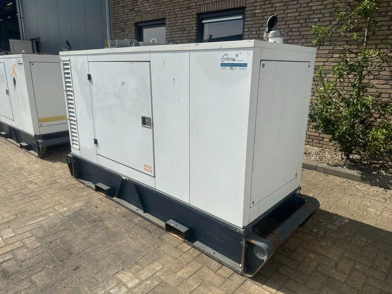 Iveco FPT NEF45 SM1A.A004 Stamford 60 kVA Silent Rental generatorset - Generatorski set: slika Iveco FPT NEF45 SM1A.A004 Stamford 60 kVA Silent Rental generatorset - Generatorski set Iveco FPT NEF45 SM1A.A004 Stamford 60 kVA Silent Rental generatorset - Generatorski set: slika Iveco FPT NEF45 SM1A.A004 Stamford 60 kVA Silent Rental generatorset - Generatorski set