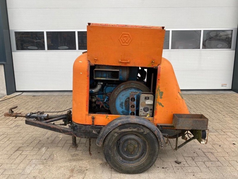 JW Zuigercompressor JW Diesel Compressor 1500 L / min 15 Bar - Zračni kompresor: slika JW Zuigercompressor JW Diesel Compressor 1500 L / min 15 Bar - Zračni kompresor JW Zuigercompressor JW Diesel Compressor 1500 L / min 15 Bar - Zračni kompresor: slika JW Zuigercompressor JW Diesel Compressor 1500 L / min 15 Bar - Zračni kompresor
