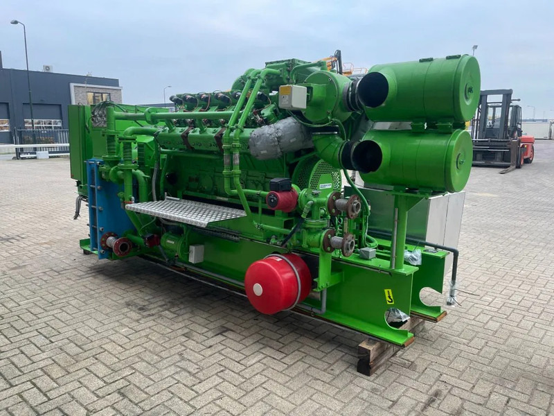 Jenbacher JW312 GSB Stamford 910 kVA gas generatorset - Generatorski set: slika Jenbacher JW312 GSB Stamford 910 kVA gas generatorset - Generatorski set Jenbacher JW312 GSB Stamford 910 kVA gas generatorset - Generatorski set: slika Jenbacher JW312 GSB Stamford 910 kVA gas generatorset - Generatorski set