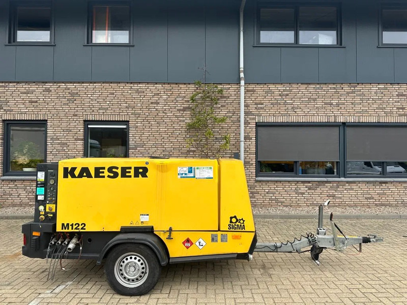 Kaeser M122 Deutz 11.1 m3 / min 10 Bar 83 kW Mobiele Diesel Compressor - Zračni kompresor: slika Kaeser M122 Deutz 11.1 m3 / min 10 Bar 83 kW Mobiele Diesel Compressor - Zračni kompresor Kaeser M122 Deutz 11.1 m3 / min 10 Bar 83 kW Mobiele Diesel Compressor - Zračni kompresor: slika Kaeser M122 Deutz 11.1 m3 / min 10 Bar 83 kW Mobiele Diesel Compressor - Zračni kompresor