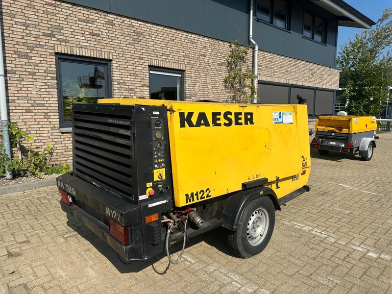 Kaeser M122 Deutz 11.1 m3 / min 10 Bar 83 kW Mobiele Diesel Compressor - Zračni kompresor: slika Kaeser M122 Deutz 11.1 m3 / min 10 Bar 83 kW Mobiele Diesel Compressor - Zračni kompresor Kaeser M122 Deutz 11.1 m3 / min 10 Bar 83 kW Mobiele Diesel Compressor - Zračni kompresor: slika Kaeser M122 Deutz 11.1 m3 / min 10 Bar 83 kW Mobiele Diesel Compressor - Zračni kompresor