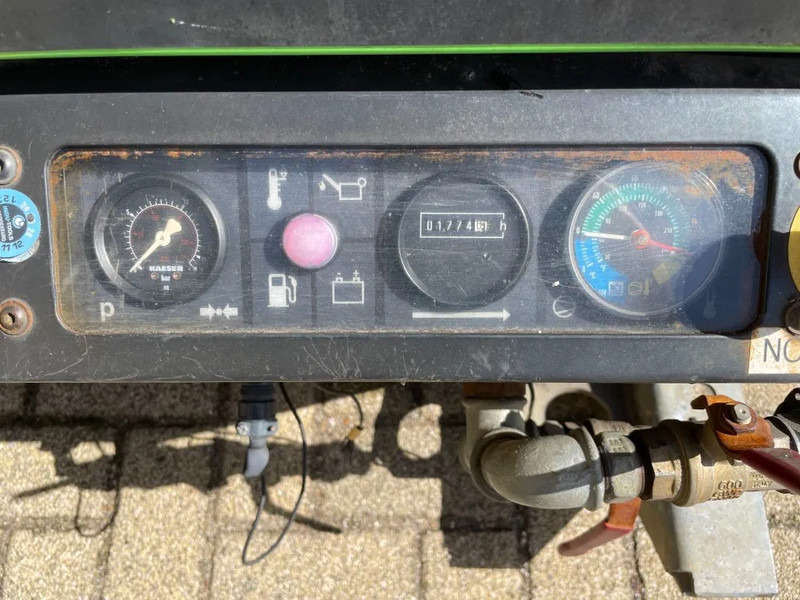 Kaeser M43 Kubota 4,2 m3 / min 7 Bar 30 kW Silent Diesel Compressor - Zračni kompresor: slika Kaeser M43 Kubota 4,2 m3 / min 7 Bar 30 kW Silent Diesel Compressor - Zračni kompresor Kaeser M43 Kubota 4,2 m3 / min 7 Bar 30 kW Silent Diesel Compressor - Zračni kompresor: slika Kaeser M43 Kubota 4,2 m3 / min 7 Bar 30 kW Silent Diesel Compressor - Zračni kompresor
