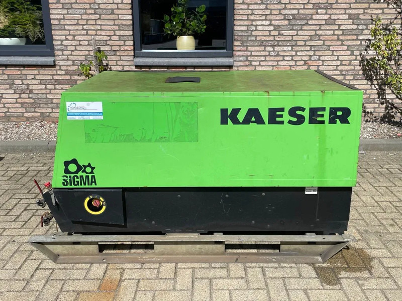 Kaeser M43 Kubota 4,2 m3 / min 7 Bar 30 kW Silent Diesel Compressor - Zračni kompresor: slika Kaeser M43 Kubota 4,2 m3 / min 7 Bar 30 kW Silent Diesel Compressor - Zračni kompresor Kaeser M43 Kubota 4,2 m3 / min 7 Bar 30 kW Silent Diesel Compressor - Zračni kompresor: slika Kaeser M43 Kubota 4,2 m3 / min 7 Bar 30 kW Silent Diesel Compressor - Zračni kompresor