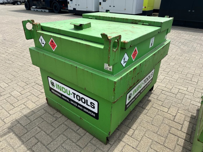 Cisterna za skladištenje Kiwa IBC Steenbergen 750 liter Dieseltank met handpomp: slika Cisterna za skladištenje Kiwa IBC Steenbergen 750 liter Dieseltank met handpomp