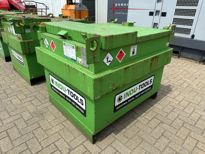 Cisterna za skladištenje Kiwa IBC Steenbergen 750 liter Dieseltank met handpomp: slika Cisterna za skladištenje Kiwa IBC Steenbergen 750 liter Dieseltank met handpomp