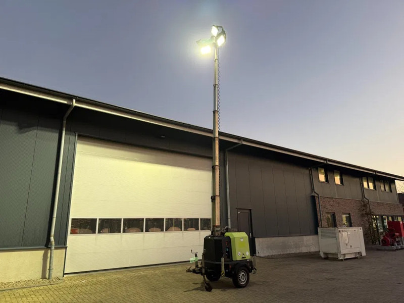 Kubota Generac V20 TowerLight 9 meter LED Lichtmast Aggregaat - Rasvjetni stup: slika Kubota Generac V20 TowerLight 9 meter LED Lichtmast Aggregaat - Rasvjetni stup Kubota Generac V20 TowerLight 9 meter LED Lichtmast Aggregaat - Rasvjetni stup: slika Kubota Generac V20 TowerLight 9 meter LED Lichtmast Aggregaat - Rasvjetni stup
