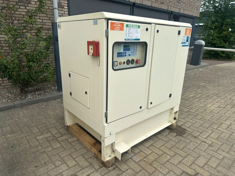 Lombardini LDW 702 Mecc Alte Spa 5 kVA Supersilent noodstroom generatorset as New ! - Generatorski set: slika Lombardini LDW 702 Mecc Alte Spa 5 kVA Supersilent noodstroom generatorset as New ! - Generatorski set Lombardini LDW 702 Mecc Alte Spa 5 kVA Supersilent noodstroom generatorset as New ! - Generatorski set: slika Lombardini LDW 702 Mecc Alte Spa 5 kVA Supersilent noodstroom generatorset as New ! - Generatorski set
