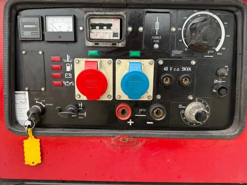 Lombardini Mosa TS 400 SXC / EC 13 kVA Las generatorset Welding generator - Generatorski set: slika Lombardini Mosa TS 400 SXC / EC 13 kVA Las generatorset Welding generator - Generatorski set Lombardini Mosa TS 400 SXC / EC 13 kVA Las generatorset Welding generator - Generatorski set: slika Lombardini Mosa TS 400 SXC / EC 13 kVA Las generatorset Welding generator - Generatorski set