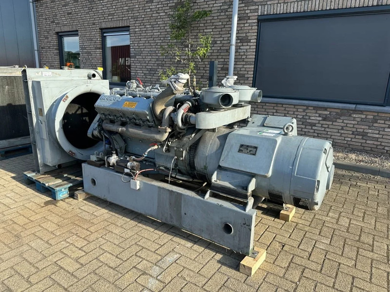MAN D2858 MT AvK 250 kVA Noodstroom generatorset ex Emergency - Generatorski set: slika MAN D2858 MT AvK 250 kVA Noodstroom generatorset ex Emergency - Generatorski set MAN D2858 MT AvK 250 kVA Noodstroom generatorset ex Emergency - Generatorski set: slika MAN D2858 MT AvK 250 kVA Noodstroom generatorset ex Emergency - Generatorski set