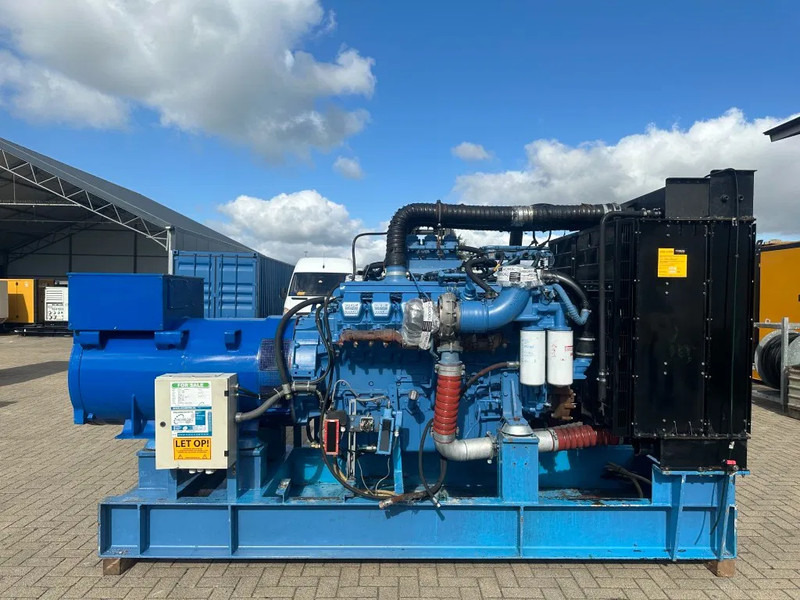 MTU 12V 2000 Marelli 750 kVA generatorset - Generatorski set: slika MTU 12V 2000 Marelli 750 kVA generatorset - Generatorski set MTU 12V 2000 Marelli 750 kVA generatorset - Generatorski set: slika MTU 12V 2000 Marelli 750 kVA generatorset - Generatorski set