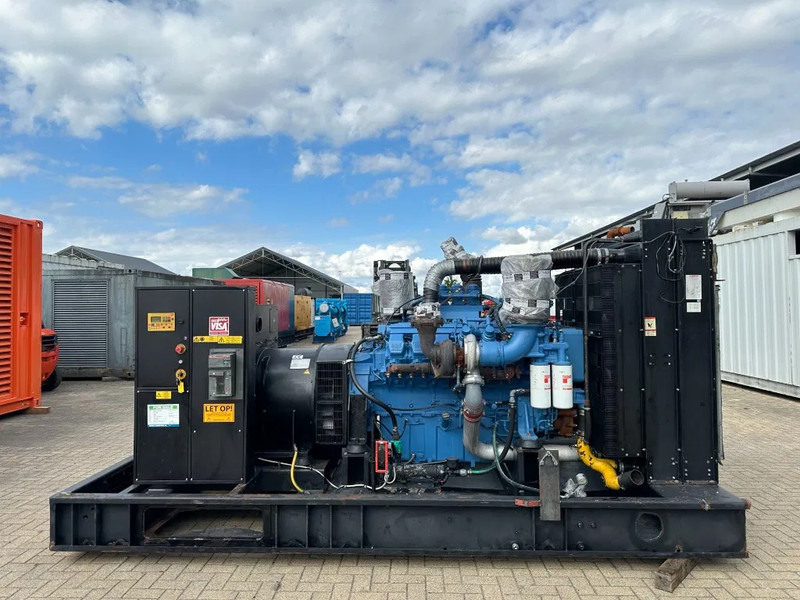 MTU 12V 2000 Stamford 810 kVA generatorset - Generatorski set: slika MTU 12V 2000 Stamford 810 kVA generatorset - Generatorski set MTU 12V 2000 Stamford 810 kVA generatorset - Generatorski set: slika MTU 12V 2000 Stamford 810 kVA generatorset - Generatorski set