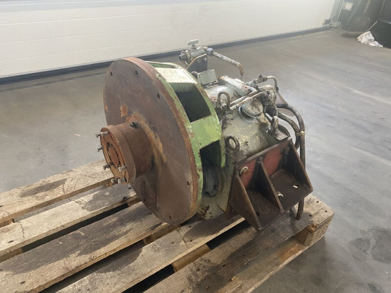 Masson Keerkoppeling 300 PK Ratio 1 : 4 Gearbox Marine - Motor: slika Masson Keerkoppeling 300 PK Ratio 1 : 4 Gearbox Marine - Motor Masson Keerkoppeling 300 PK Ratio 1 : 4 Gearbox Marine - Motor: slika Masson Keerkoppeling 300 PK Ratio 1 : 4 Gearbox Marine - Motor