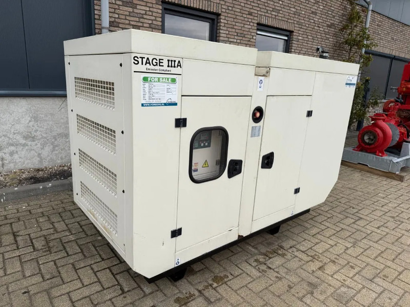 Perkins 1103A-33G 33 kVA Silent generatorset as New ! 231 hours ! - Generatorski set: slika Perkins 1103A-33G 33 kVA Silent generatorset as New ! 231 hours ! - Generatorski set Perkins 1103A-33G 33 kVA Silent generatorset as New ! 231 hours ! - Generatorski set: slika Perkins 1103A-33G 33 kVA Silent generatorset as New ! 231 hours ! - Generatorski set