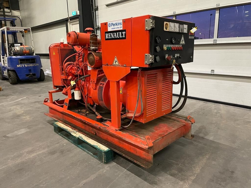 Perkins Leroy Somer 40 kVA open generatorset - Generatorski set: slika Perkins Leroy Somer 40 kVA open generatorset - Generatorski set Perkins Leroy Somer 40 kVA open generatorset - Generatorski set: slika Perkins Leroy Somer 40 kVA open generatorset - Generatorski set