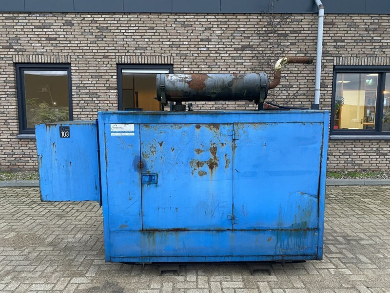Perkins Stamford 16 kVA Silent generatorset - Generatorski set: slika Perkins Stamford 16 kVA Silent generatorset - Generatorski set Perkins Stamford 16 kVA Silent generatorset - Generatorski set: slika Perkins Stamford 16 kVA Silent generatorset - Generatorski set