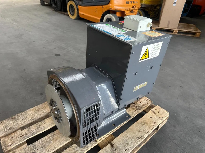 Stamford UC.I224F2 Generatordeel 65 kVA Alternator as New ! - Generatorski set: slika Stamford UC.I224F2 Generatordeel 65 kVA Alternator as New ! - Generatorski set Stamford UC.I224F2 Generatordeel 65 kVA Alternator as New ! - Generatorski set: slika Stamford UC.I224F2 Generatordeel 65 kVA Alternator as New ! - Generatorski set