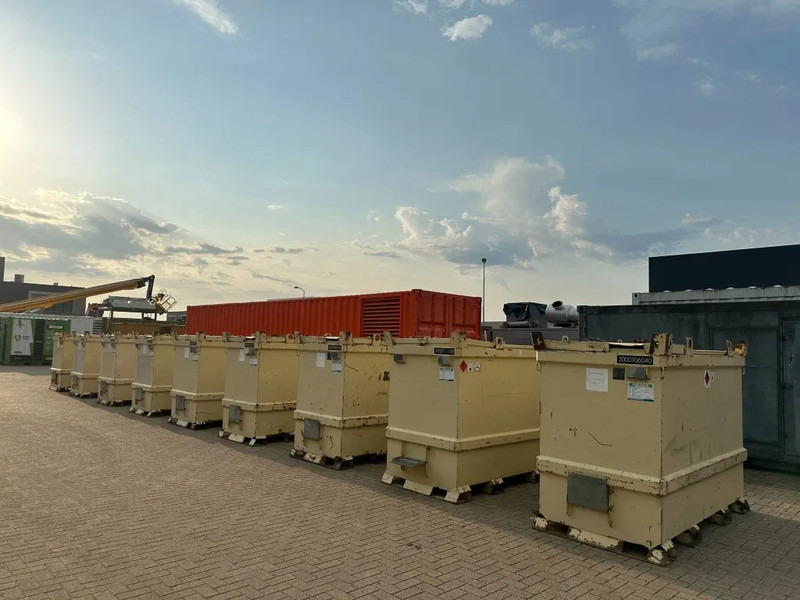 Cisterna za skladištenje Tolsma Kiwa IBC 3000 liter Dieseltank Milieutank: slika Cisterna za skladištenje Tolsma Kiwa IBC 3000 liter Dieseltank Milieutank Cisterna za skladištenje Tolsma Kiwa IBC 3000 liter Dieseltank Milieutank: slika Cisterna za skladištenje Tolsma Kiwa IBC 3000 liter Dieseltank Milieutank