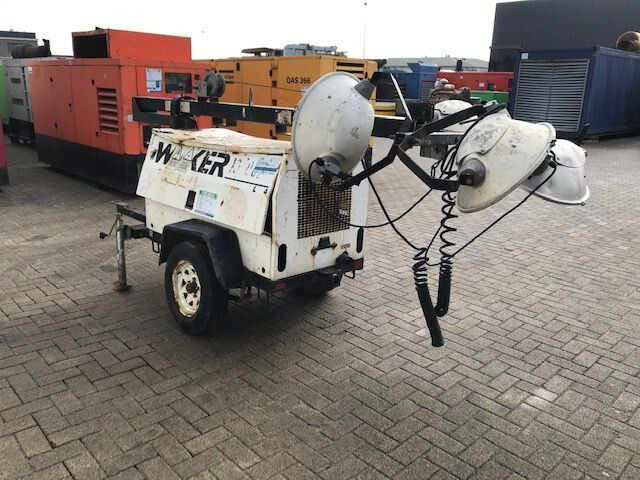 Wacker LTC4L Lombardini Diesel Mobiele light tower lichtmast aggregaat - Rasvjetni stup: slika Wacker LTC4L Lombardini Diesel Mobiele light tower lichtmast aggregaat - Rasvjetni stup Wacker LTC4L Lombardini Diesel Mobiele light tower lichtmast aggregaat - Rasvjetni stup: slika Wacker LTC4L Lombardini Diesel Mobiele light tower lichtmast aggregaat - Rasvjetni stup