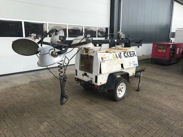 Wacker LTC4L Lombardini Diesel Mobiele light tower lichtmast aggregaat - Rasvjetni stup: slika Wacker LTC4L Lombardini Diesel Mobiele light tower lichtmast aggregaat - Rasvjetni stup Wacker LTC4L Lombardini Diesel Mobiele light tower lichtmast aggregaat - Rasvjetni stup: slika Wacker LTC4L Lombardini Diesel Mobiele light tower lichtmast aggregaat - Rasvjetni stup
