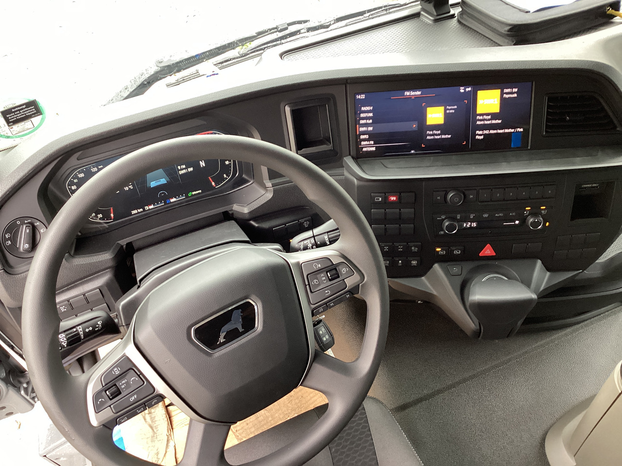 MAN TGS 35.480 8×4 BB - Kiper: slika MAN TGS 35.480 8×4 BB - Kiper MAN TGS 35.480 8×4 BB - Kiper: slika MAN TGS 35.480 8×4 BB - Kiper