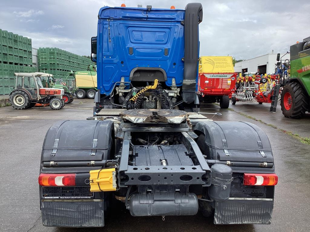 Mercedes Benz Arocs 1846 HAD 4×4 - Tegljač: slika Mercedes Benz Arocs 1846 HAD 4×4 - Tegljač Mercedes Benz Arocs 1846 HAD 4×4 - Tegljač: slika Mercedes Benz Arocs 1846 HAD 4×4 - Tegljač